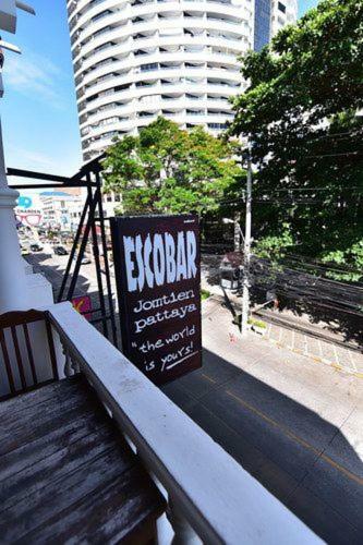 Escobar Guesthouse 乔木提恩海滩 外观 照片